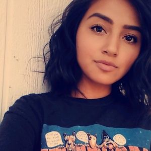 Meet your Posher, Victoria